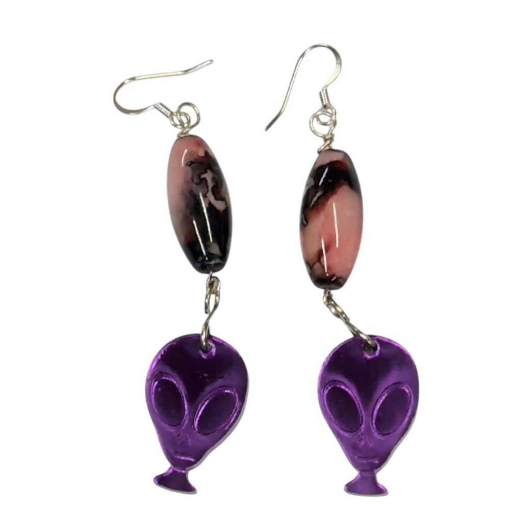 HANDCRAFTED Purple ALIEN FACE Laser Cut ACRYLIC Drop Earrings UNBRANDED